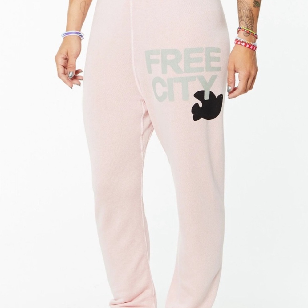 Pink freecity Logo Sweatpants